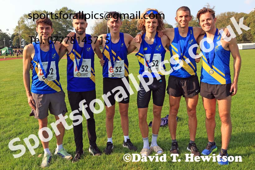 Mens 6 Stage Relay, 2024 Northern Mens 6 and Womens 4 and Youngsters Relays, Stanley Park, Blackpool.  Photo: David T. Hewitson/Sports for All Pics